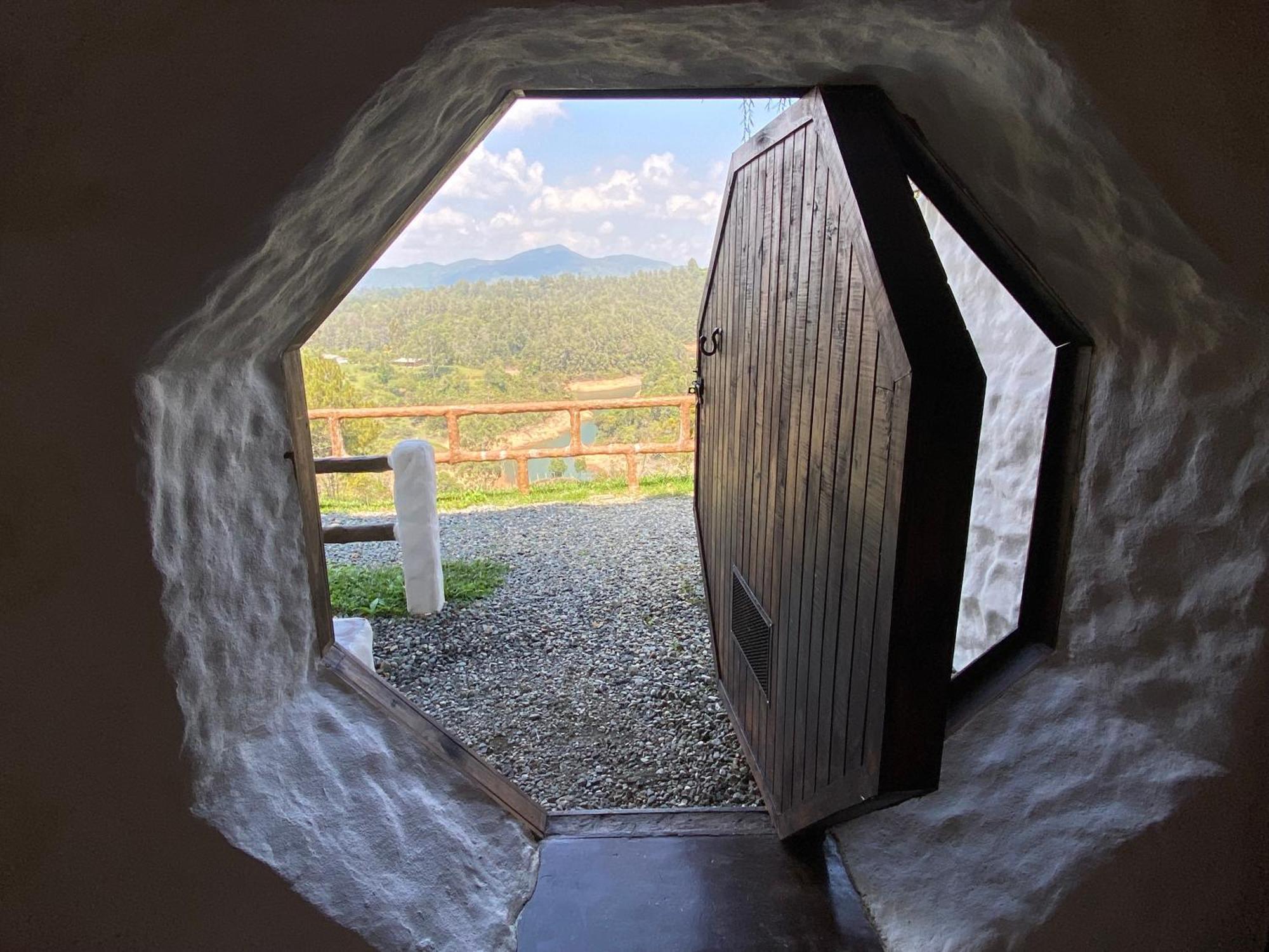 Hobbit Hotel Ecolodge- Guatapé Εξωτερικό φωτογραφία