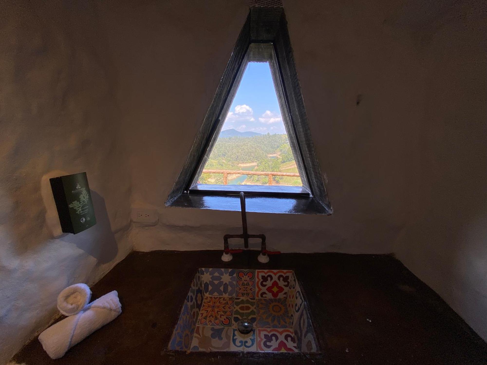 Hobbit Hotel Ecolodge- Guatapé Εξωτερικό φωτογραφία