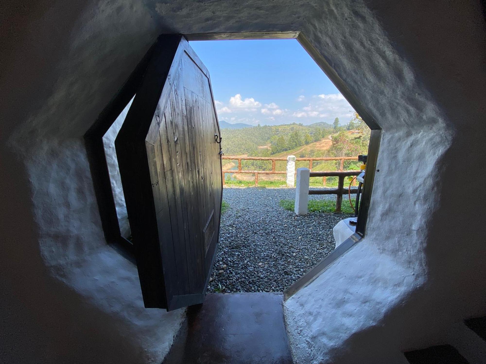 Hobbit Hotel Ecolodge- Guatapé Εξωτερικό φωτογραφία