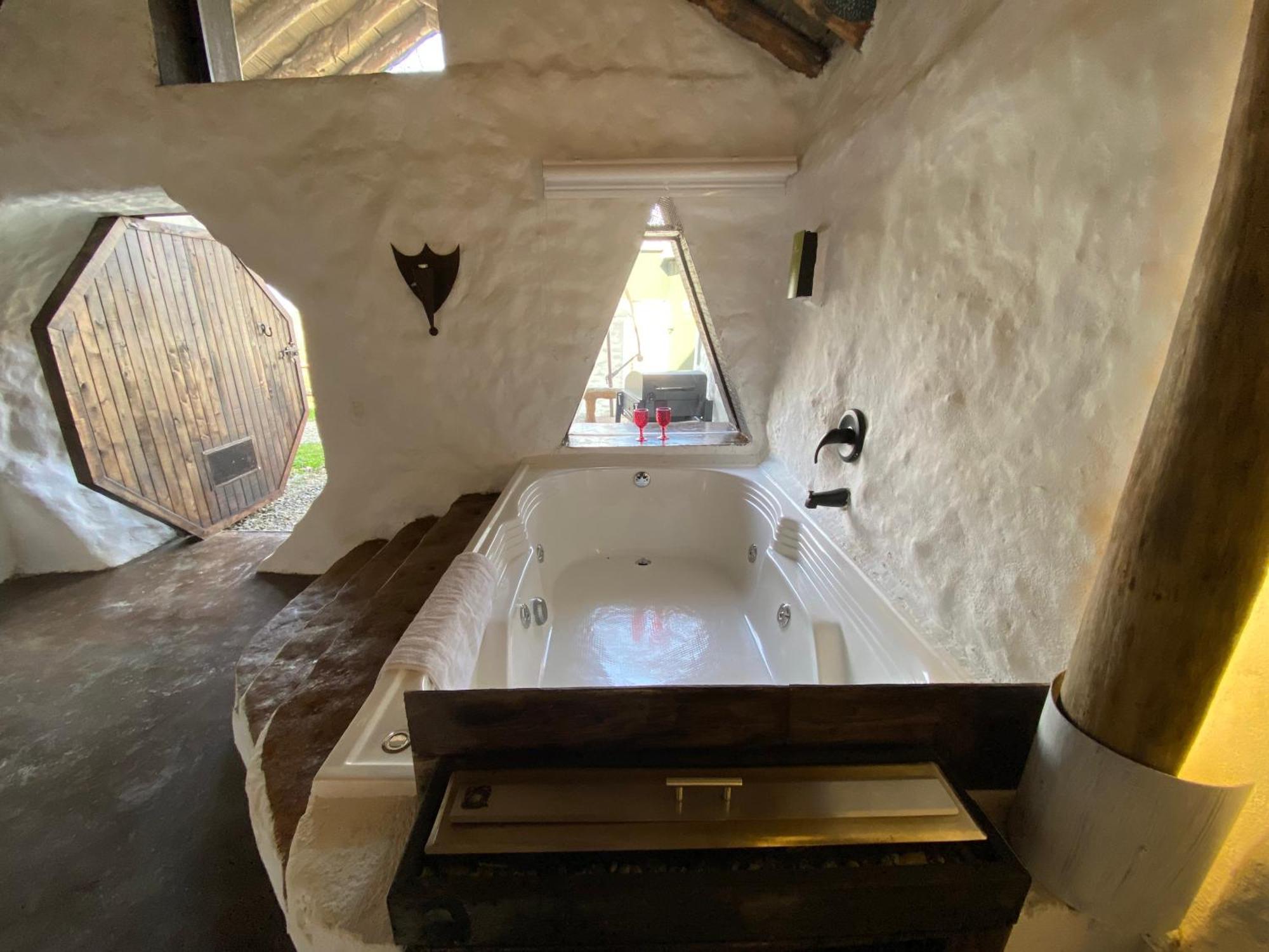 Hobbit Hotel Ecolodge- Guatapé Εξωτερικό φωτογραφία