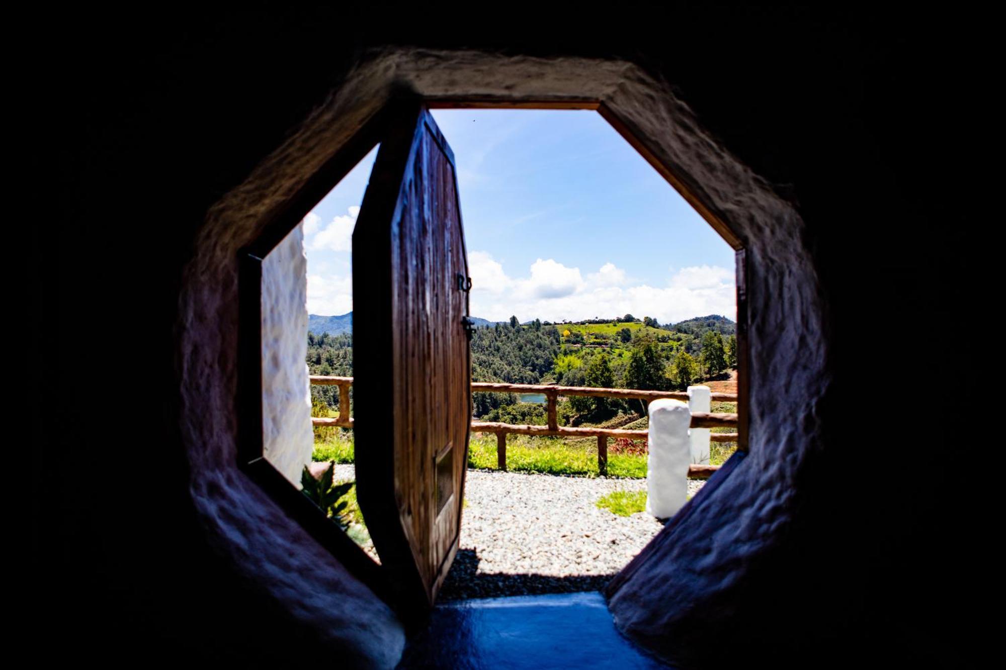 Hobbit Hotel Ecolodge- Guatapé Εξωτερικό φωτογραφία