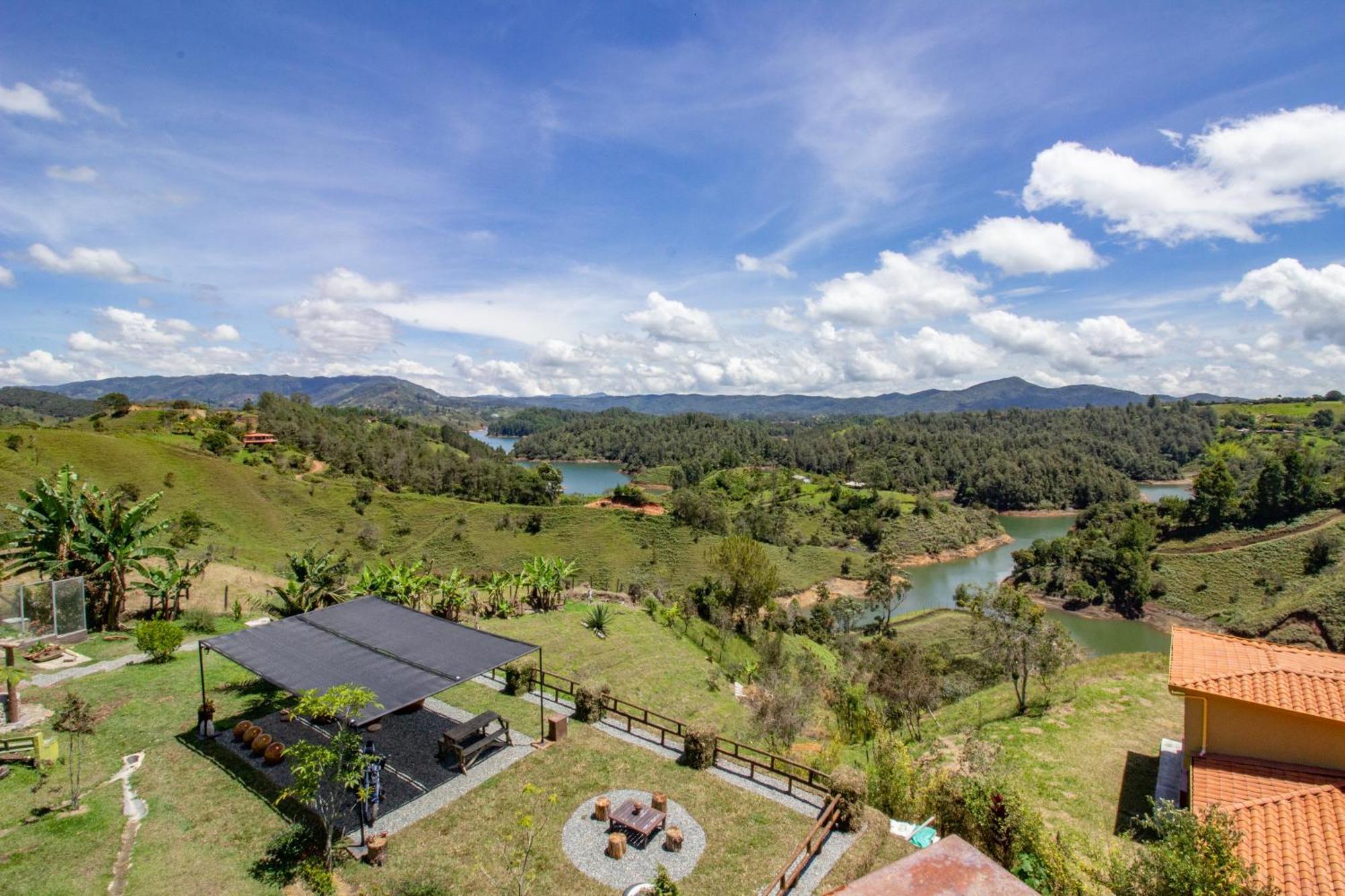 Hobbit Hotel Ecolodge- Guatapé Εξωτερικό φωτογραφία